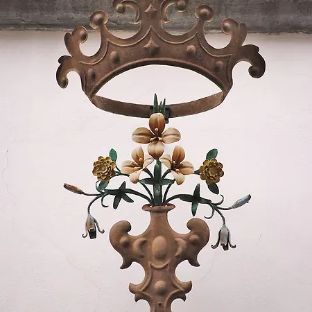 Hotel Corona *